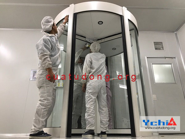 cửa xoay tự động 3 cánh