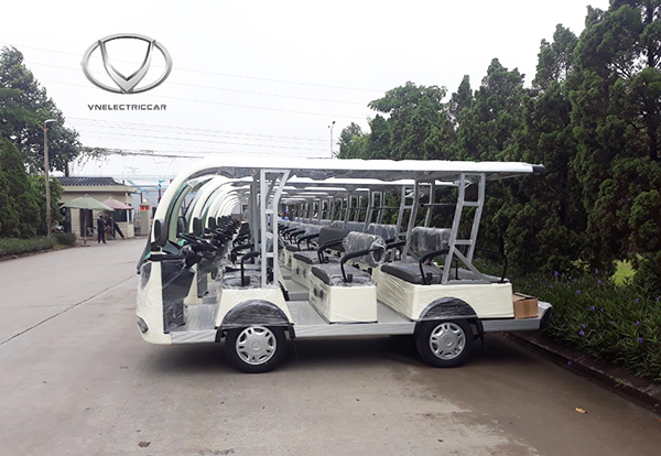 Công ty Cổ phần Đầu tư Công Thành - Quảng Ninh tin tưởng chọn lựa xe điện 08AC i10 của Tùng Lâm