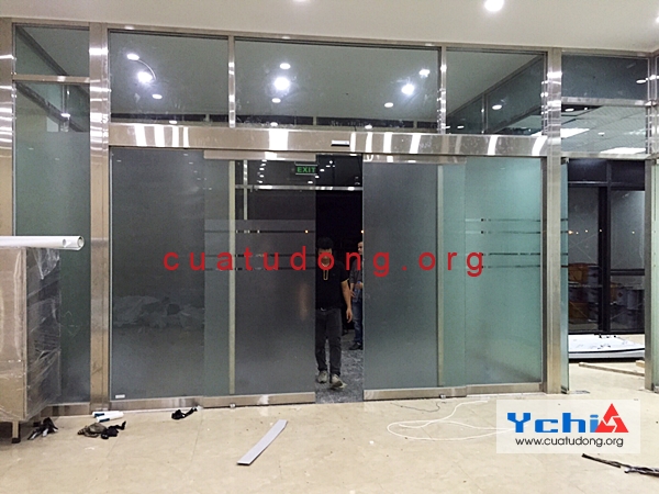 phụ kiện cửa tự động