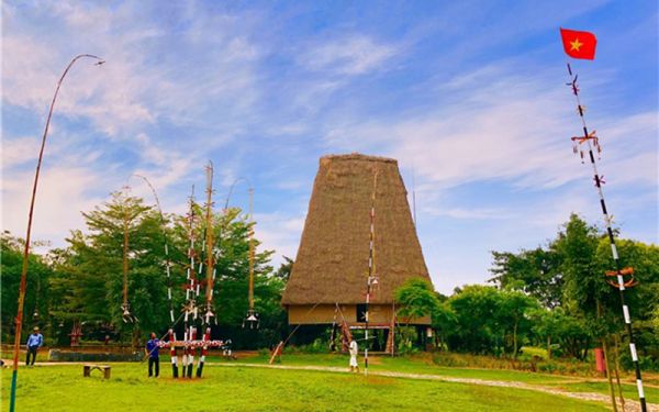 Làng văn hoá các dân tộc việt nam 
