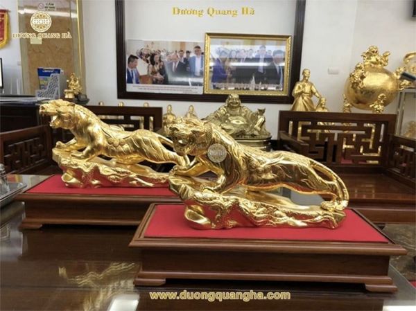 quà tặng bằng đồng 