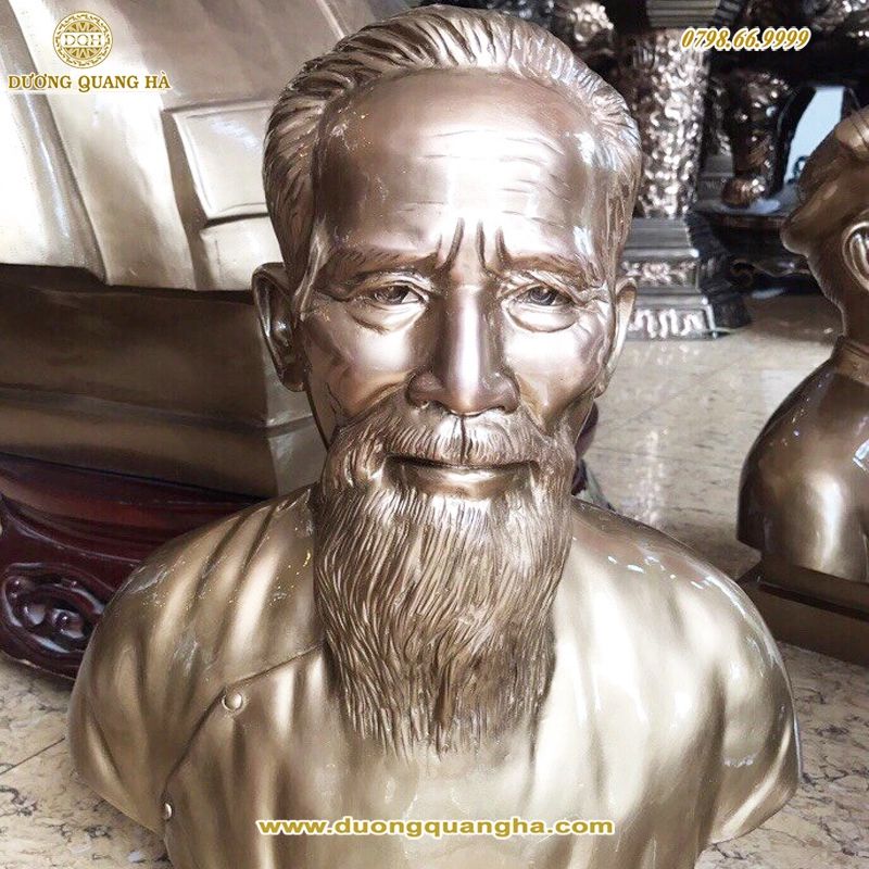 đúc tượng truyền thần 
