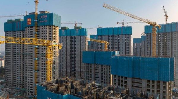 Giảm lần thứ 15 liên tiếp, giá thép chạm đáy 3 năm - Ảnh 3.