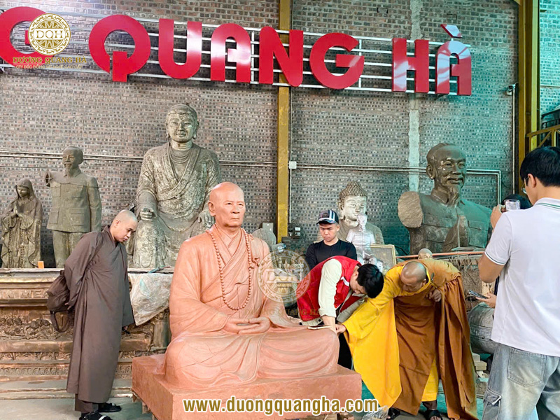 Đúc đồng Dương Quang Hà - Địa chỉ đúc tượng đồng chân dung uy tín