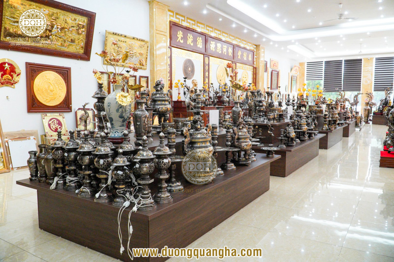 Mua đồ thờ bằng đồng sao cho phù hợp? Những điều nhiều người thường bỏ qua
