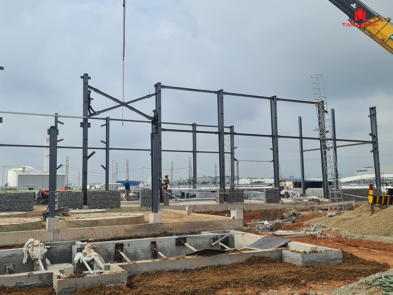 Nhà khung thép giá rẻ - Giải pháp xây dựng tiết kiệm, linh hoạt cho nhiều công trình
