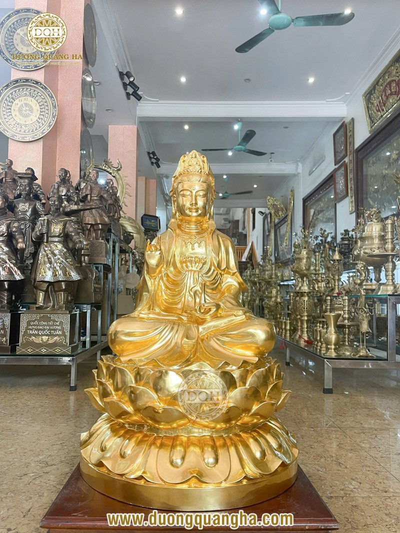 Tượng Phật Bà Quan Âm bằng đồng