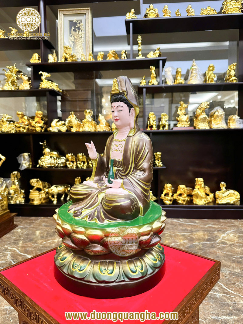 Tượng Phật Bà Quan Âm bằng đồng