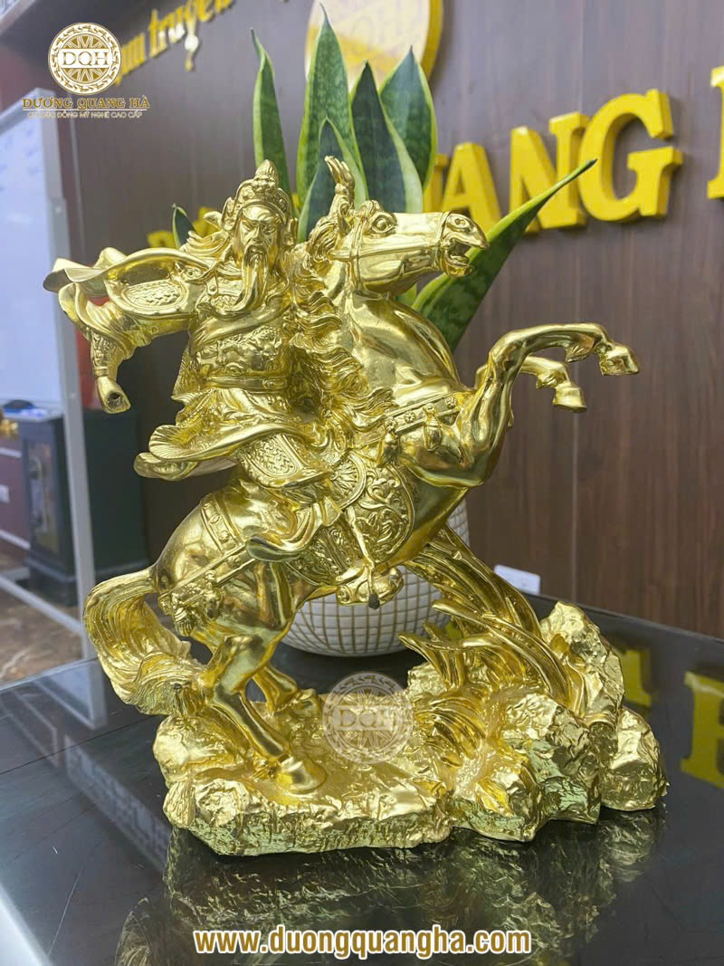 tượng Quan Vân Trường phong thủy