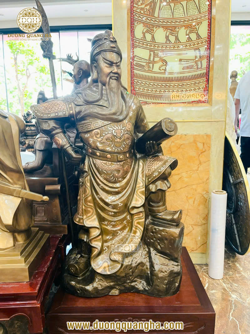 tượng Quan Vân Trường phong thủy