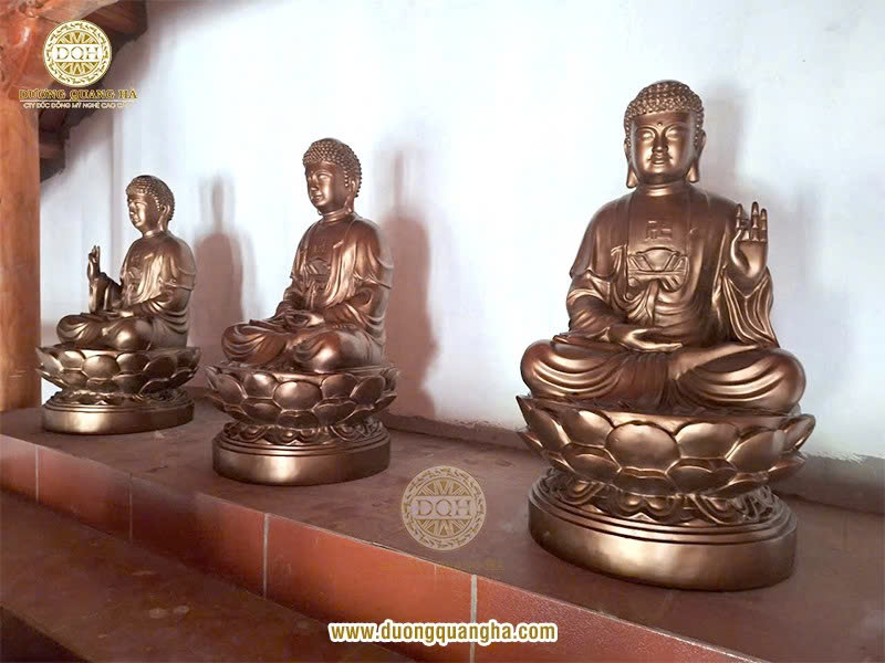 tượng Tam Thế Phật