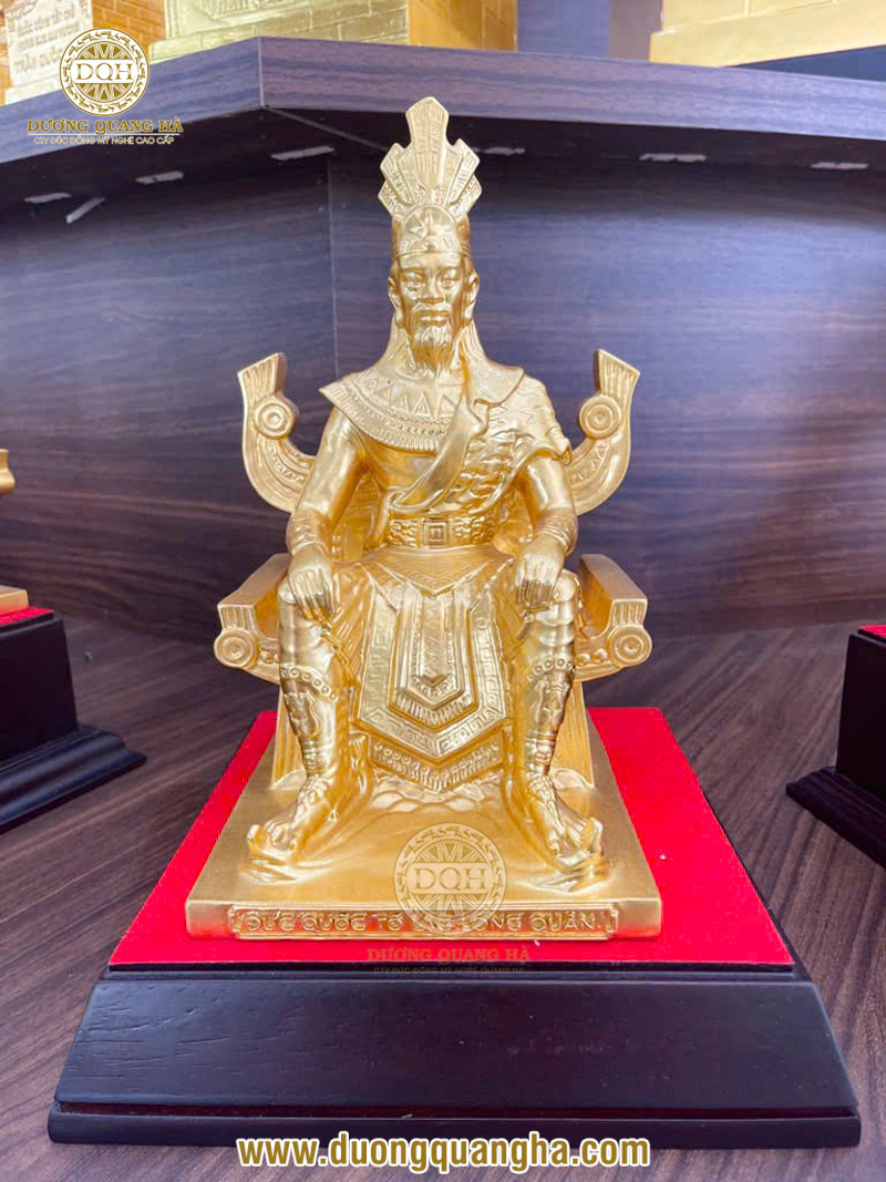 Tượng Vua Hùng: Giá trị, cách lựa chọn và địa chỉ đúc uy tín