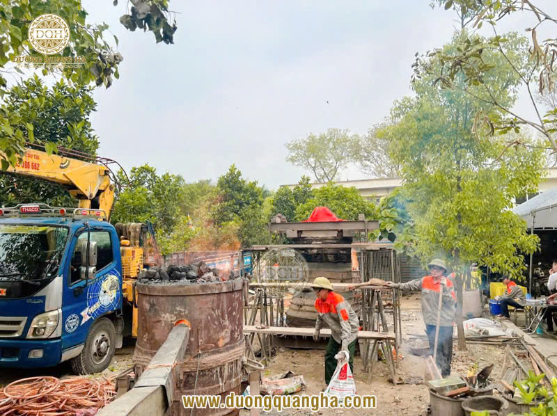 xưởng đúc đồng